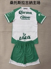 Kit de niño Santos Laguna local 25/26 - Imagen 2