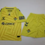 Kit de niño Real Betis portero color amarillo 25/26