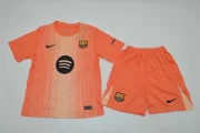 Kit de niño Barcelona portero color naranja 25/26