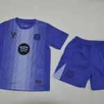 Kit de niño Barcelona portero color lila 25/26