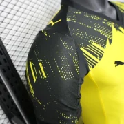 Borussia Dortmund local 25/26 versión jugador - Imagen 10