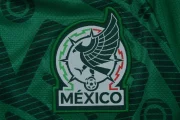 México local 2026 manga larga - Imagen 9