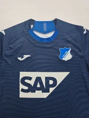 Hoffenheim local 25/26 - Imagen 4