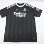 Real Madrid portero color negro 25/26 versión jugador