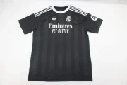 Real Madrid portero color negro 25/26 versión jugador