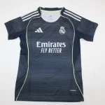 Real Madrid visitante 25/26 versión femenina