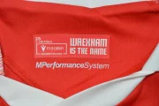 Kit de niño Wrexham local 25/26 - Imagen 11