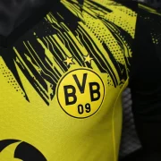 Borussia Dortmund local 25/26 versión jugador - Imagen 3