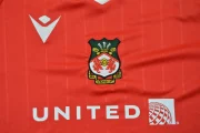 Kit de niño Wrexham local 25/26 - Imagen 7