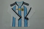 Kit de niño Argentina local 2026 manga larga - Imagen 18