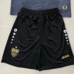 Short Stuttgart alternativa 25/26