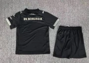 Kit de niño Borussia Dortmund edición especial Rote Erde 25/26 - Imagen 2