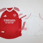 Kit de niño Arsenal local 25/26 versión jugador