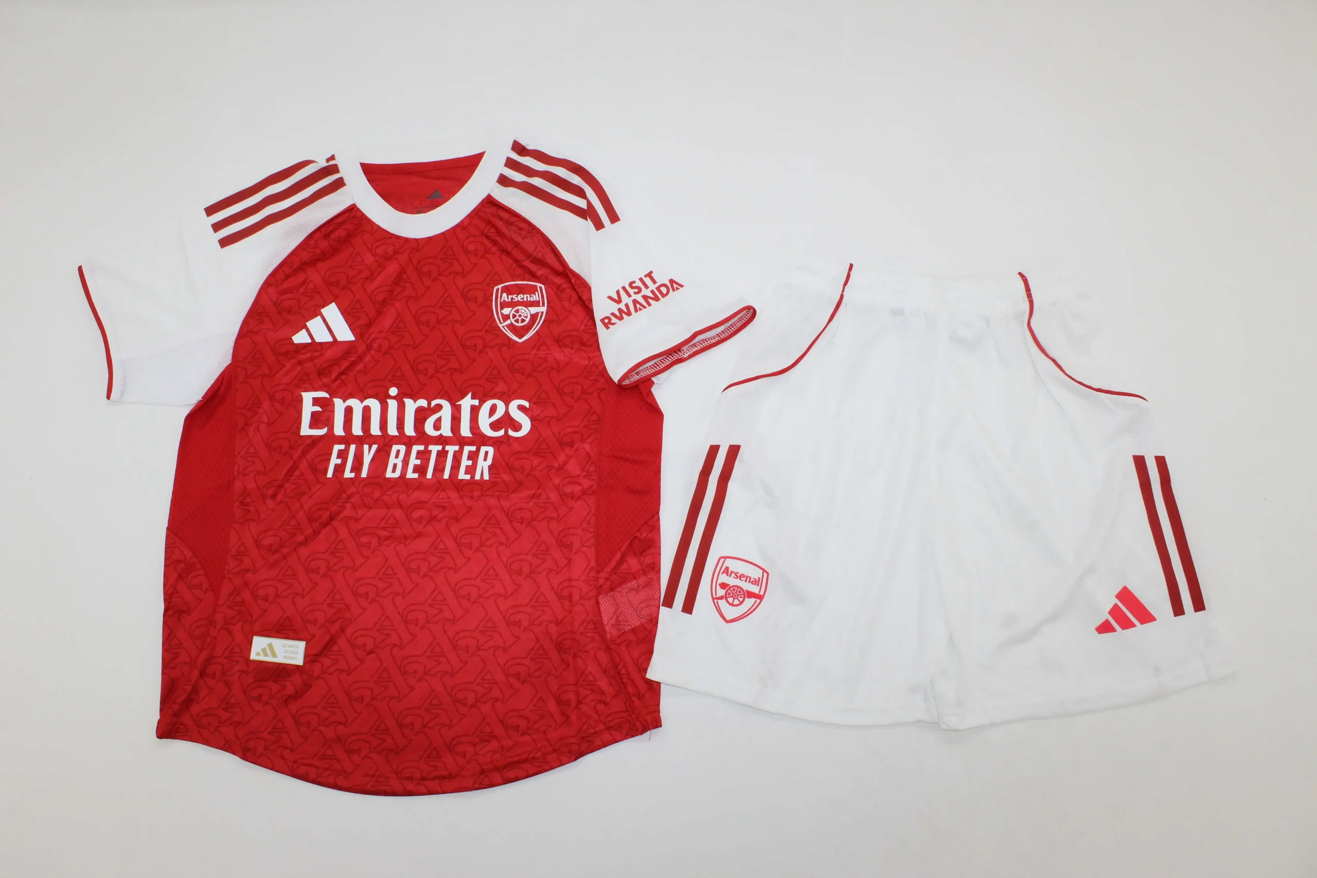 8fd1ec78 Kit de niño Arsenal local 25/26 versión jugador - Imagen 1