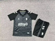 Kit de niño Sunderland alternativa 25/26