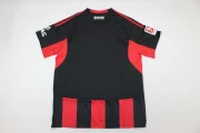 Eintracht Frankfurt local 25/26 - Imagen 3