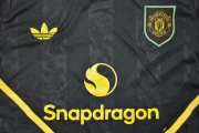 Kit de niño Manchester United alternativa 25/26 manga larga - Imagen 16