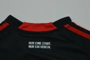 Kit de niño Eintracht Frankfurt local 25/26 - Imagen 3