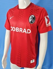 Friburgo local edición Europa League 25/26 - Imagen 3