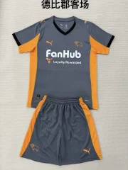 Kit de niño Derby Country visitante 25/26