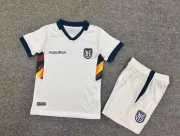 Kit de niño Ecuador visitante 2026