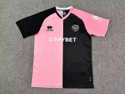 QPR visitante 25/26