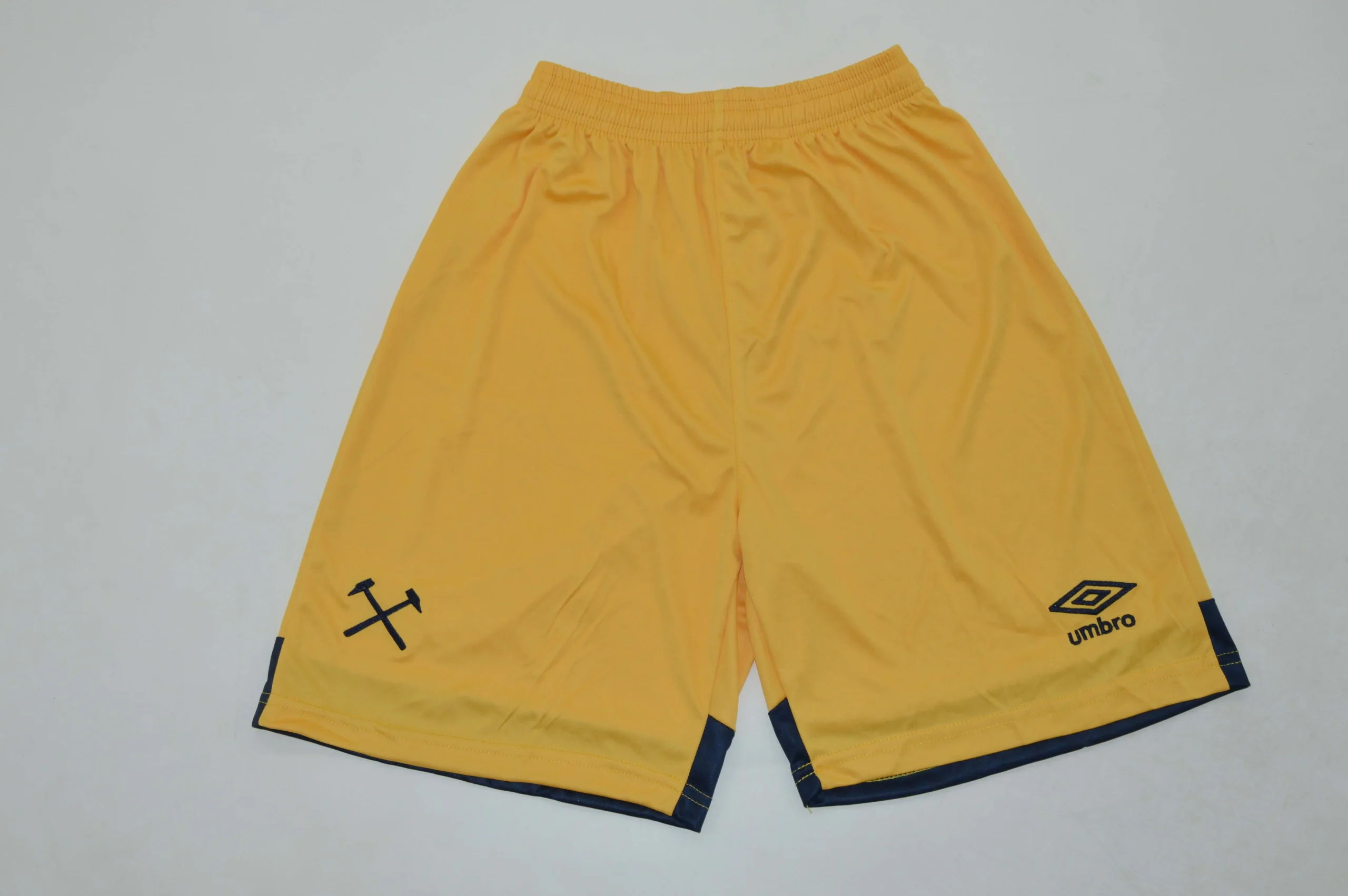 c92139c2 Short West Ham alternativa 25/26 - Imagen 1