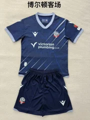 Kit de niño Bolton visitante 25/26