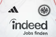 Eintracht Frankfurt visitante 25/26 - Imagen 5