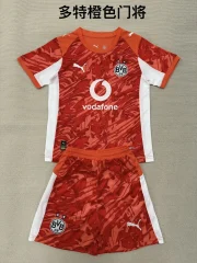 Kit de niño Borussia Dortmund portero color naranja 25/26