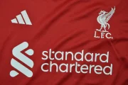 Kit de niño Liverpool local 25/26 manga larga - Imagen 19