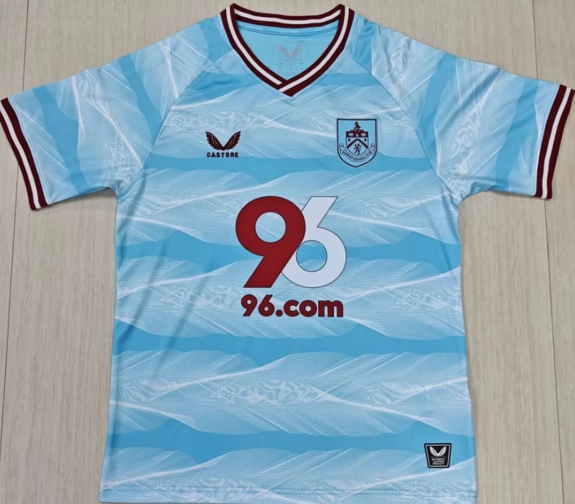 e542ed8e Burnley visitante 25/26 - Imagen 1