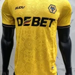 Wolves local 25/26 versión jugador