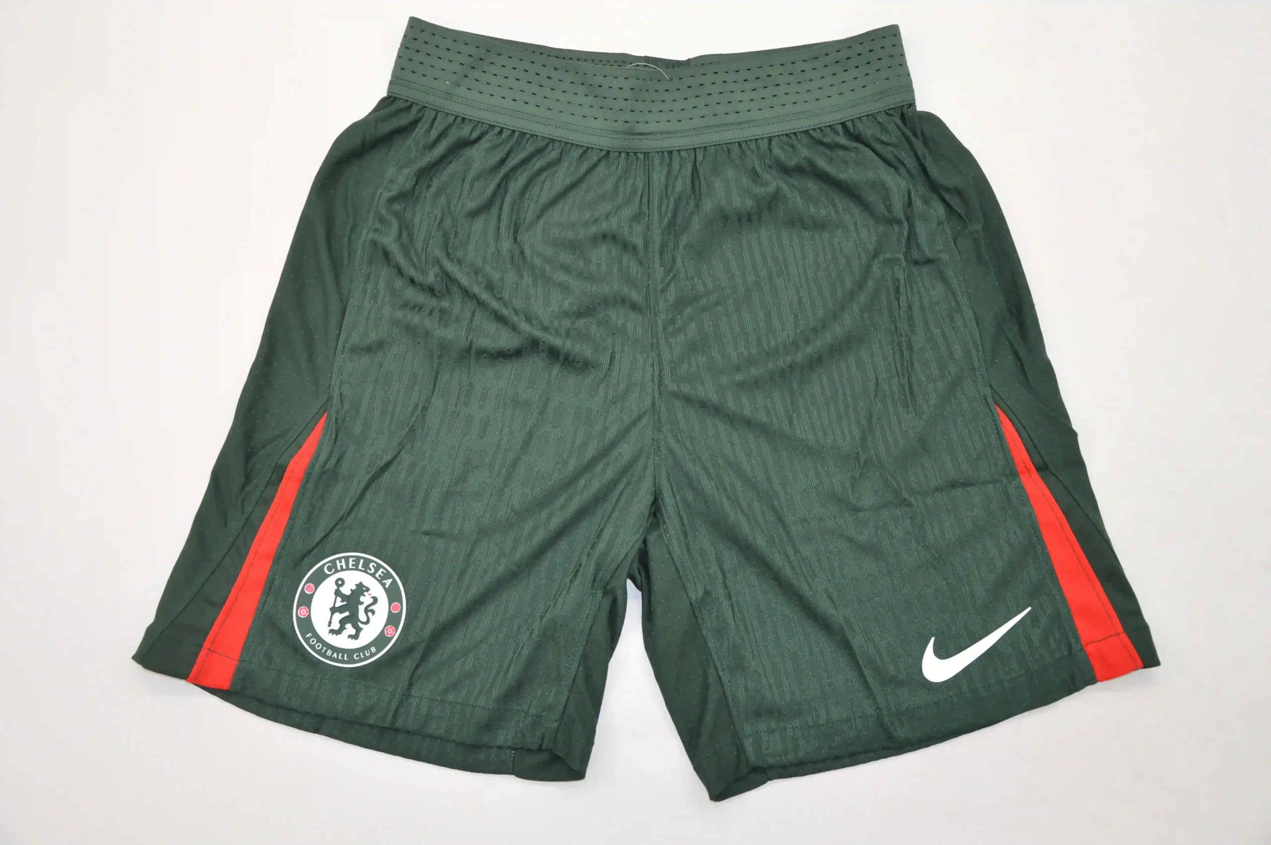 ebc9f6da Short Chelsea visitante color verde 25/26 versión jugador - Imagen 1