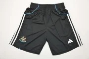 Short Newcastle United local 25/26