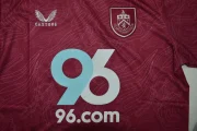 Burnley local 25/26 - Imagen 11
