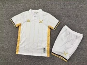 Kit de niño Sheffield United visitante 25/26