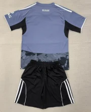 Kit de niño Eintracht Frankfurt alternativa 25/26 - Imagen 2