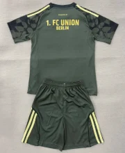 Kit de niño Unión Berlín visitante 25/26 - Imagen 2