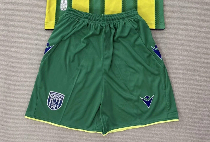 ff415202 Short West Bromwich Albion visitante 25/26 - Imagen 1