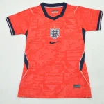 Inglaterra visitante 2026 versión femenina