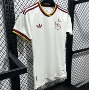 España visitante 2026 versión femenina versión jugador - Imagen 3