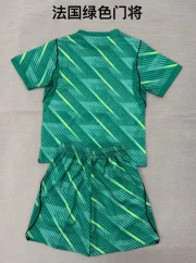 Kit de niño Francia portero color verde 2026 - Imagen 2