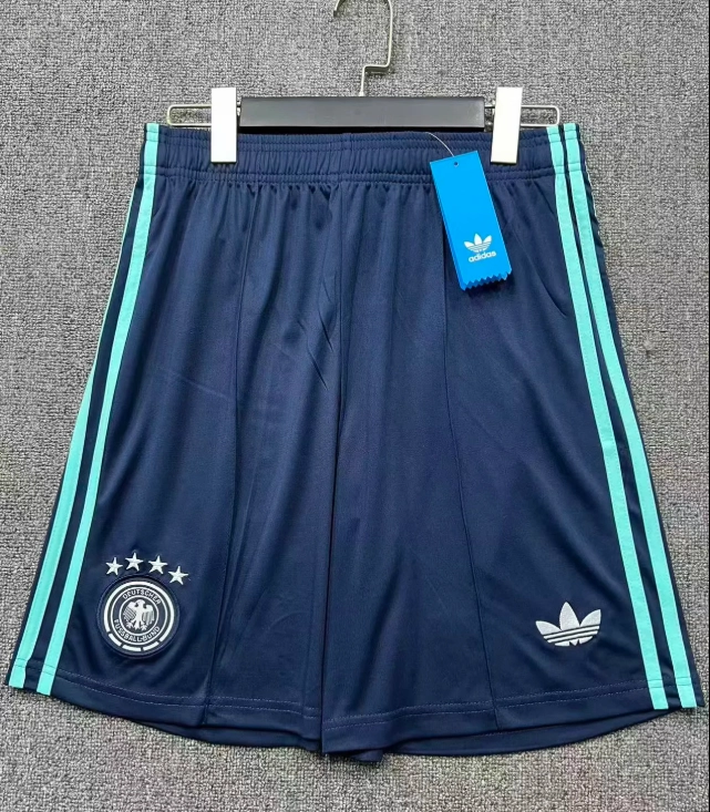 421a49e1 Short Alemania visitante color azul marino 2026 - Imagen 1