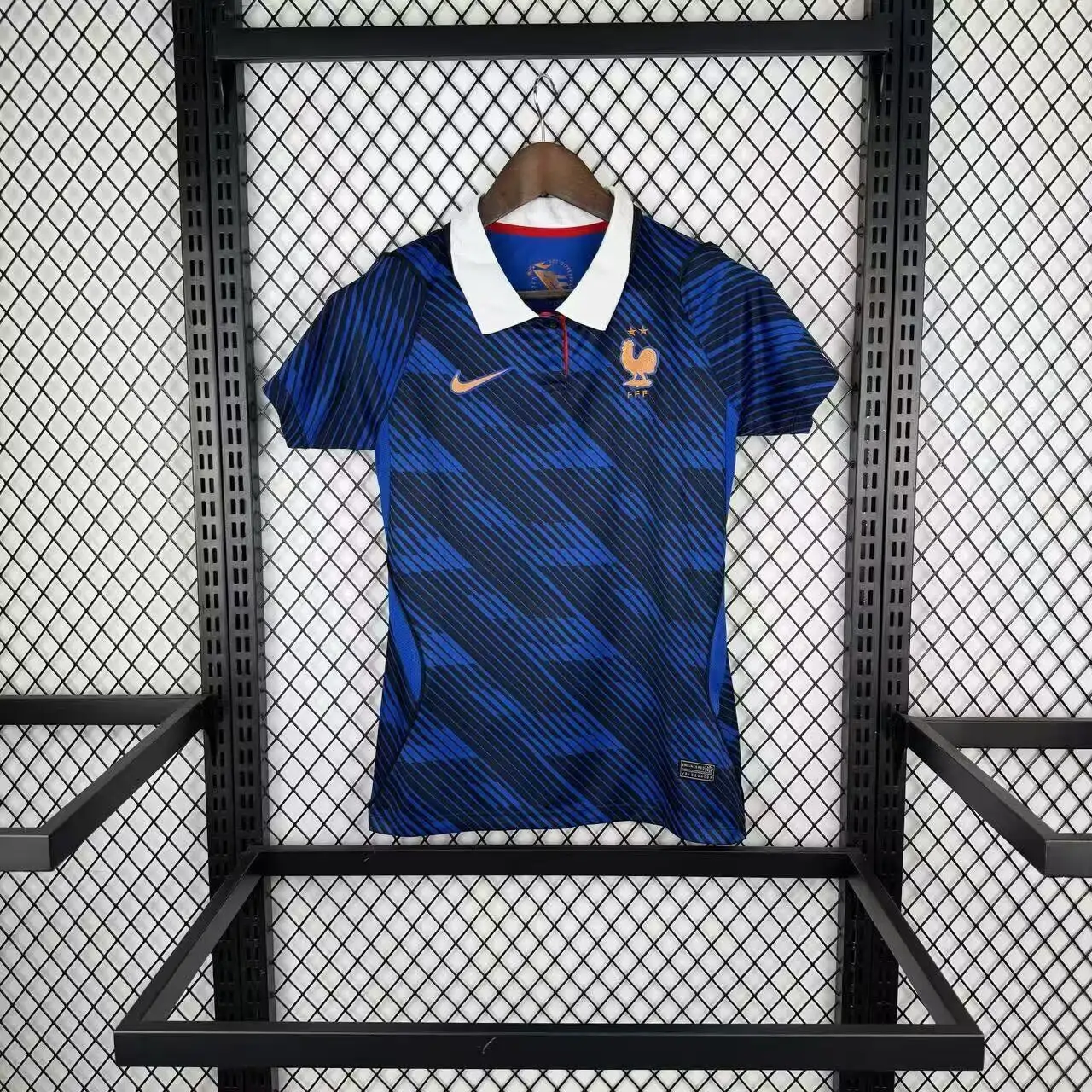 597a7b2e Francia local 2026 versión femenina - Imagen 1
