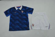 Kit de niño Francia local 2026 versión jugador