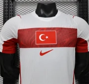 Turquía visitante 2026 versión jugador - Imagen 5