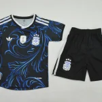 Kit de niño Argentina visitante 2026 versión jugador
