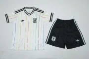 Kit de niño Japón visitante 2026