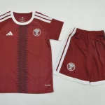Kit de niño Qatar local 2026